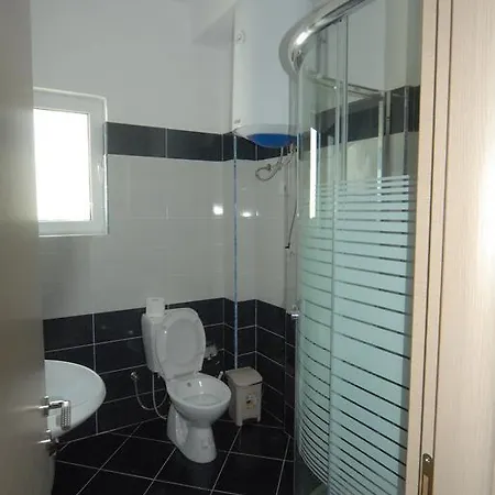 Radhima Apartment-tirana Lejlighed *