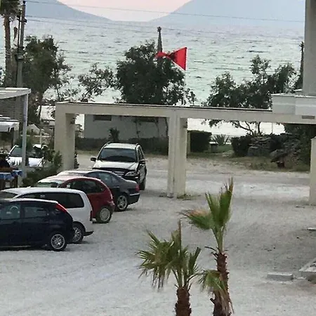 Radhima Apartment-tirana Lejlighed *