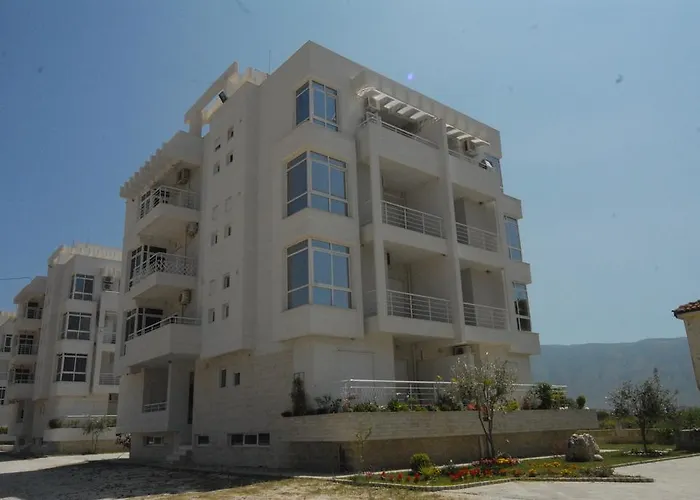 Radhima Apartment-tirana *